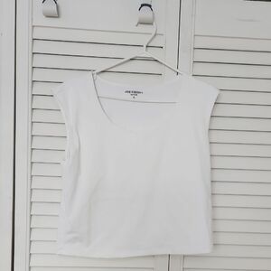 Joe Fresh White Women's Top built in bra